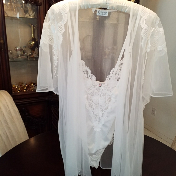 NEW BRIDAL WHITE TEDDIE WITH SEXY SHEER COVER  MED - Picture 1 of 8